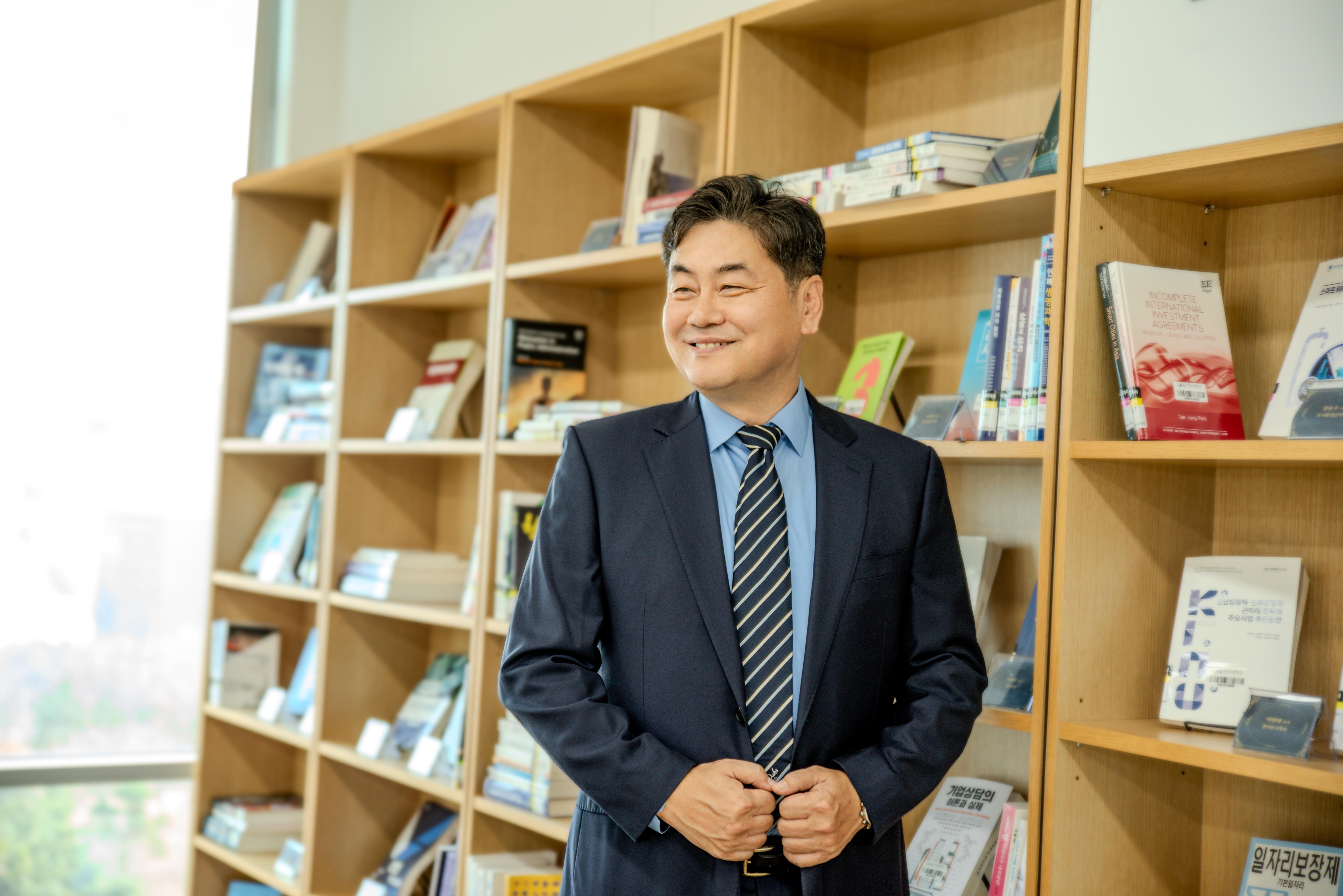 인천대학교 제4대 총장 이인재 교수 임명 대표이미지